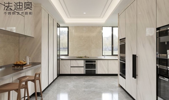 Armários de cozinha de aço inoxidável em forma de U com revestimento de pedra sinterizada Elegante em branco